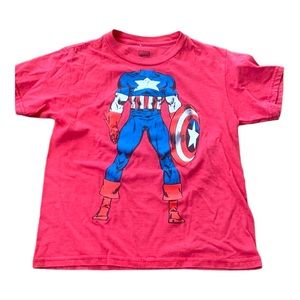 Boys size small marvel comics captain America red T-shirt